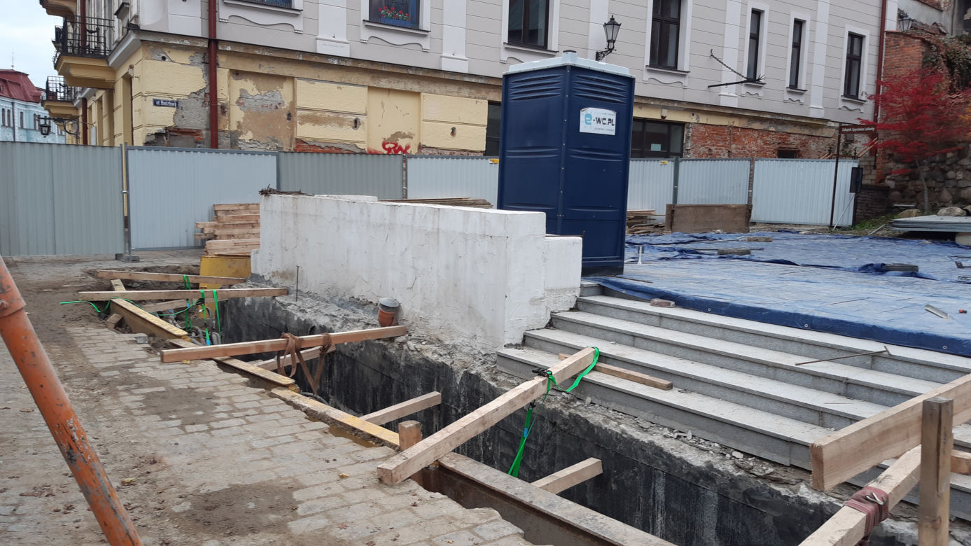 Wznowiono prace przed półbaszcie