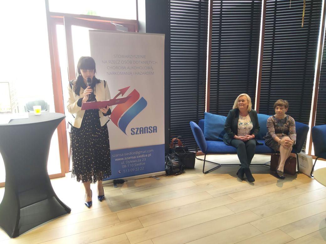 ZOBACZ ZDJĘCIA: konferencja Stowarzyszenia Szansa „Uzależnienie niejedno ma imię” w Siedlcach 