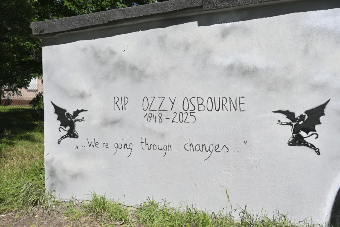 Ozzy Osbourne na Osiedlu Przyjaźń. Wyjątkowy portret "Księcia Ciemności"