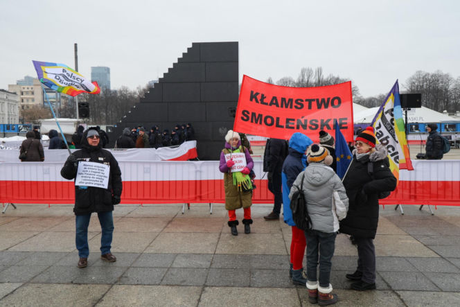 Miesięcznica smoleńska bez Kaczyńskiego