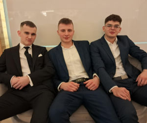 Studniówka 2026 maturzystów Zespołu Szkół Zawodowych nr 1 w Starachowicach