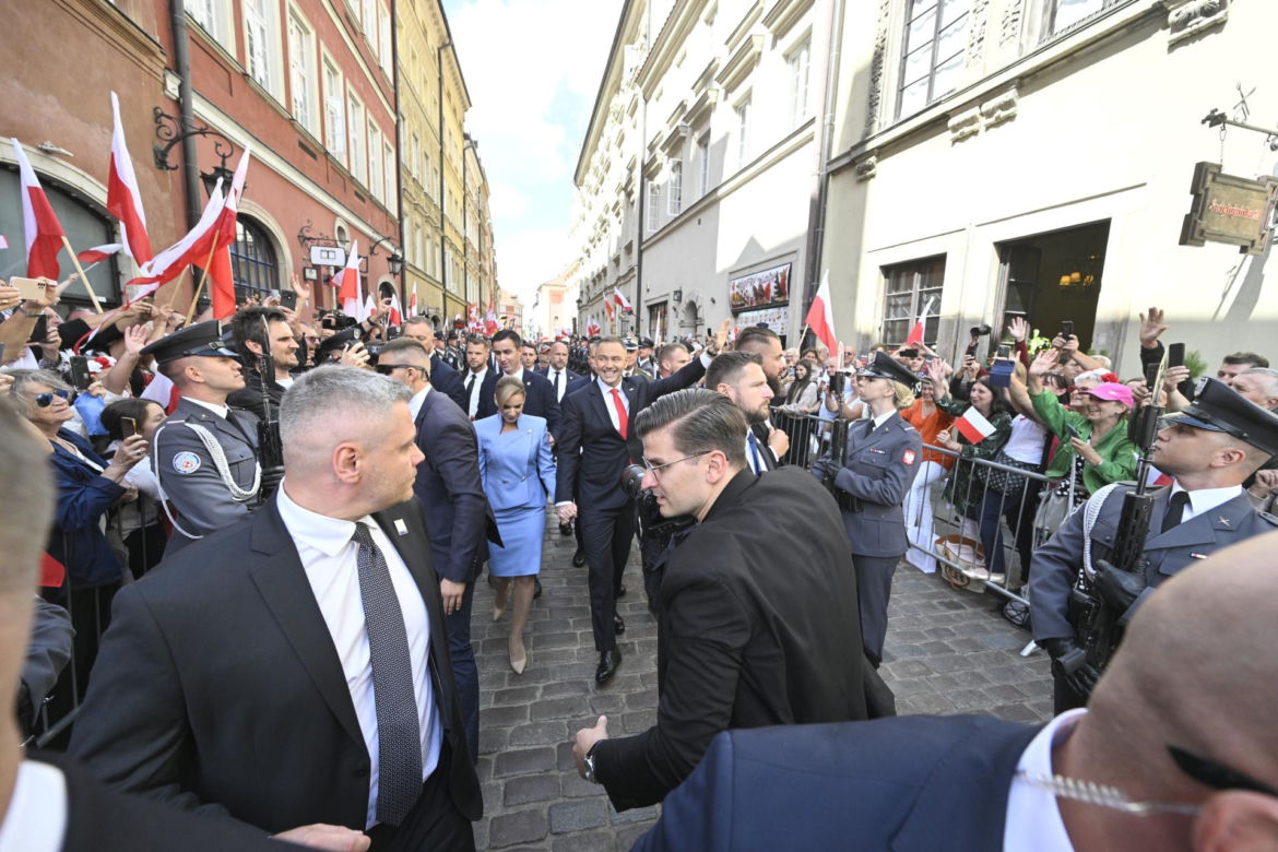 Karol Nawrocki przejmuje symboliczne zwierzchnictwo nad Orderem Orła Białego i Orderem Odrodzenia Polski