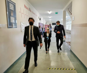 Matura 2020 w Kaliszu. Do testu z języka polskiego przystąpiło ponad 1700 uczniów! [ZDJĘCIA]