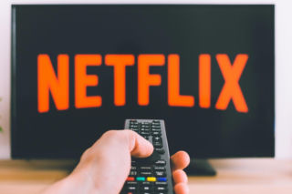 Netflix zwalnia 1000 osób
