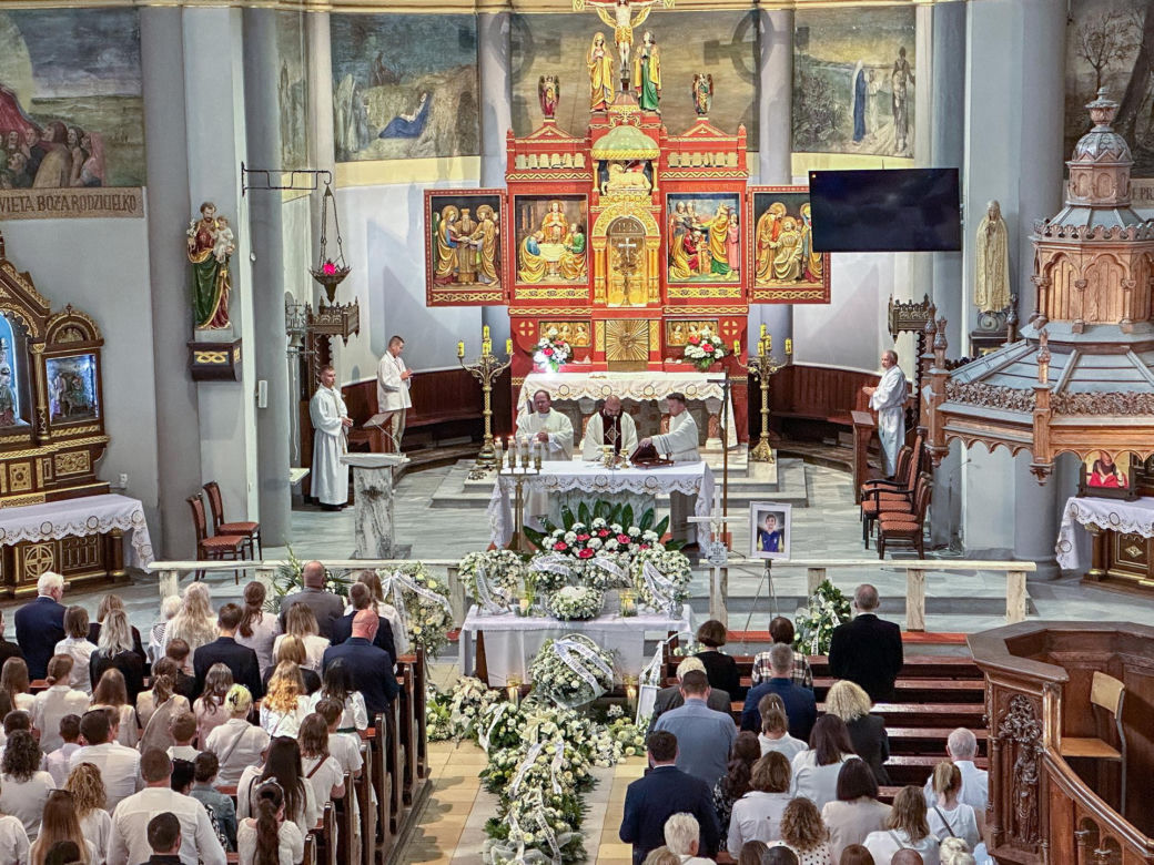 Krzyś już nie wróci na boisko. 12-latek zginął pod kołami auta. Sąd zaostrzył wyrok dla kierowcy