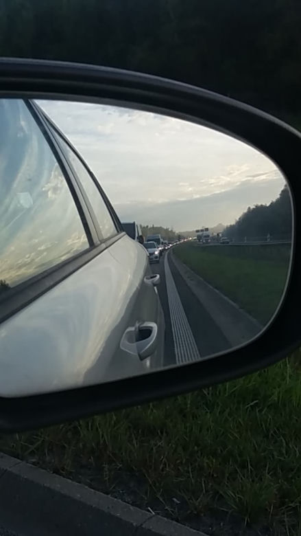 Poranny ARMAGEDON na śląskich drogach! Kierowcy stoją w potężnych korkach [ZDJĘCIA]