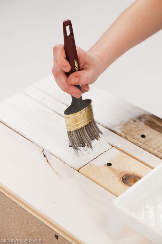 Drewniana skrzynia na kółkach DIY. Krok po kroku - zdjęcia