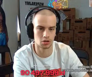 Kim jest youtuber/influencer Łatwogang?