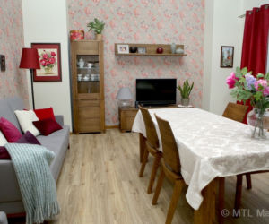 M jak miłość. Nowy dom Mostowiaków w Grabinie - salon