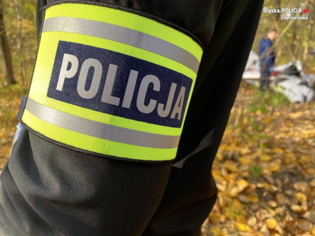 Wypadek szybowca pod Częstochową. Zginął 17-letni chłopak z warmińsko-mazurskiego [ZDJĘCIA]