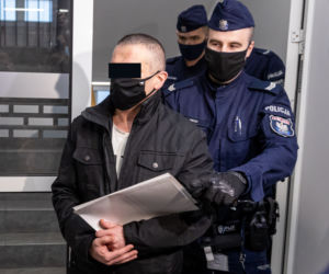 Powiedział policjantom, że ojczym się nad nim znęca