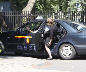 Kamila Łapicka uciekła ze stypy na kawę z koleżanką