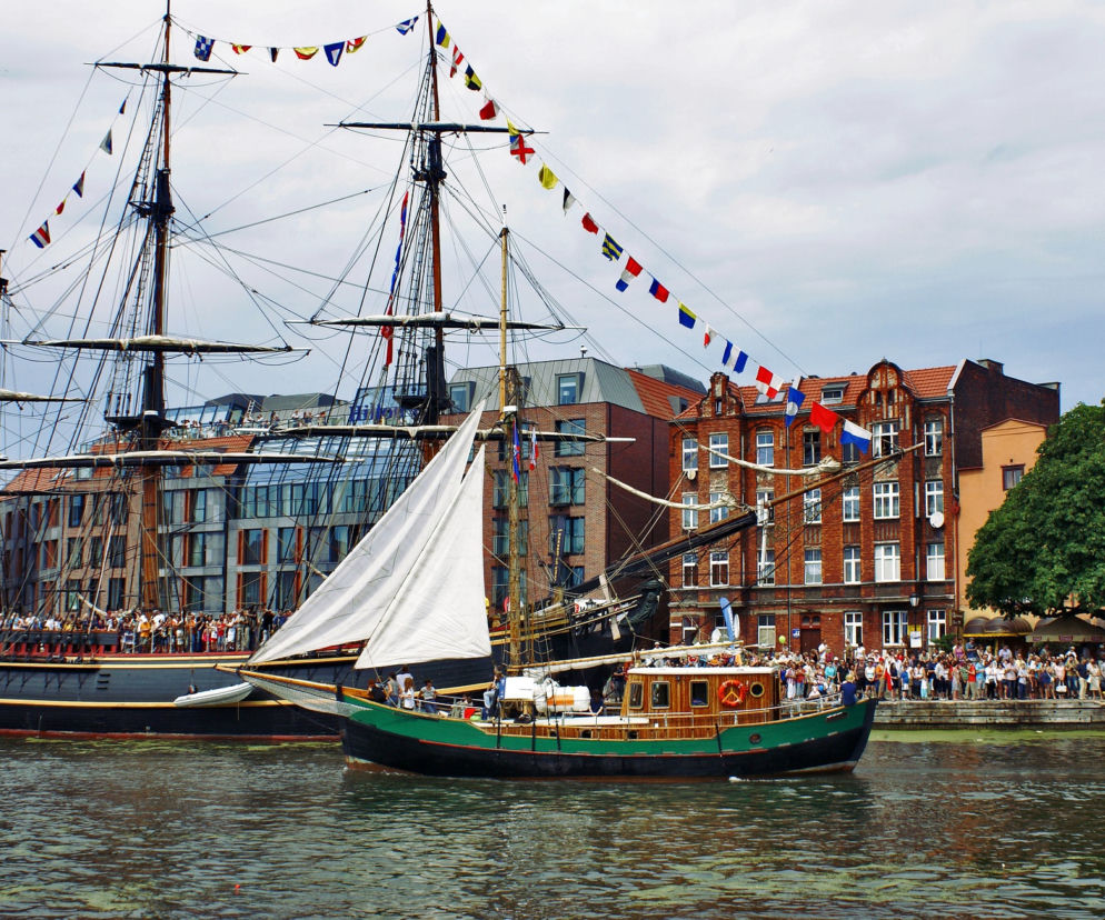 Bitwa morska, parada żaglowców i szanty! Zaczynamy Baltic Sail 2017 w Gdańsku [PROGRAM]