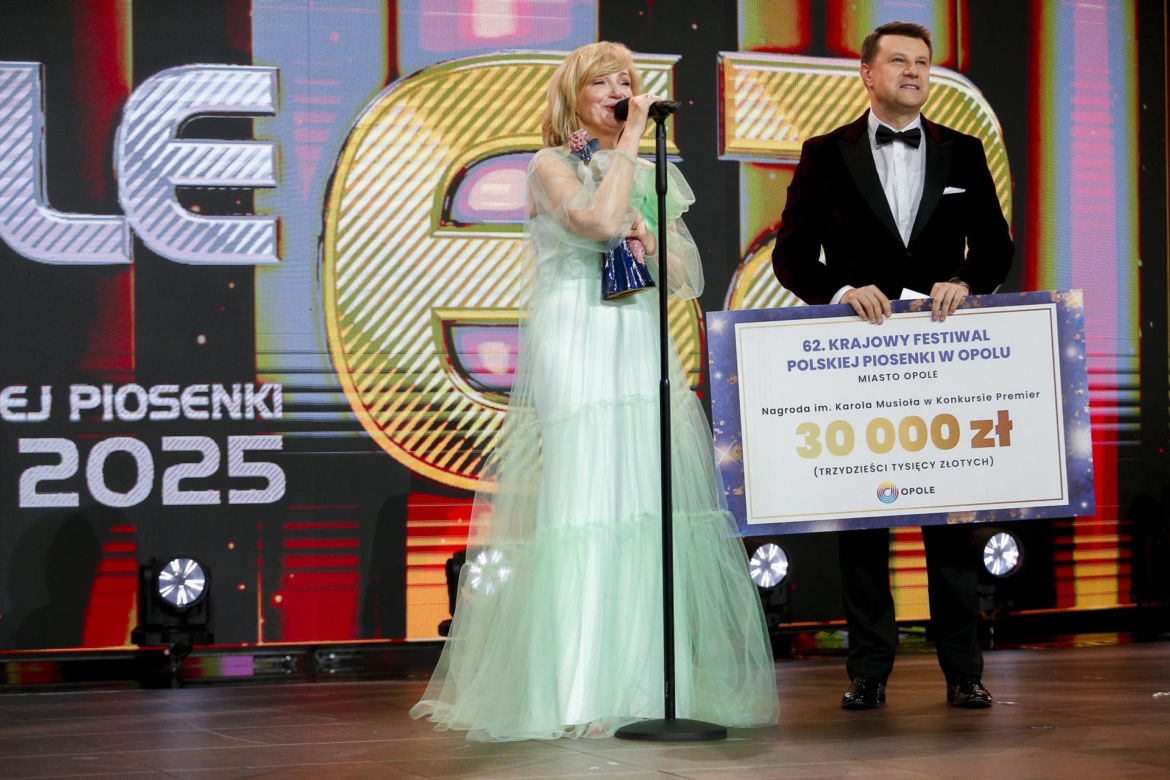 Katarzyna Żak ze łzami w oczach odbiera Nagrodę Publiczności w Opolu: „Nie zapomnę tego do końca życia”