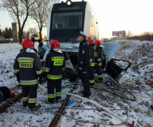 Rzeszów: wypadek na przejeździe kolejowym. Są ofiary śmiertelne
