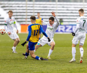 Rok zakończyli porażką z liderem. Olimpia Grudziądz przegrywa z Unią Skierniewice