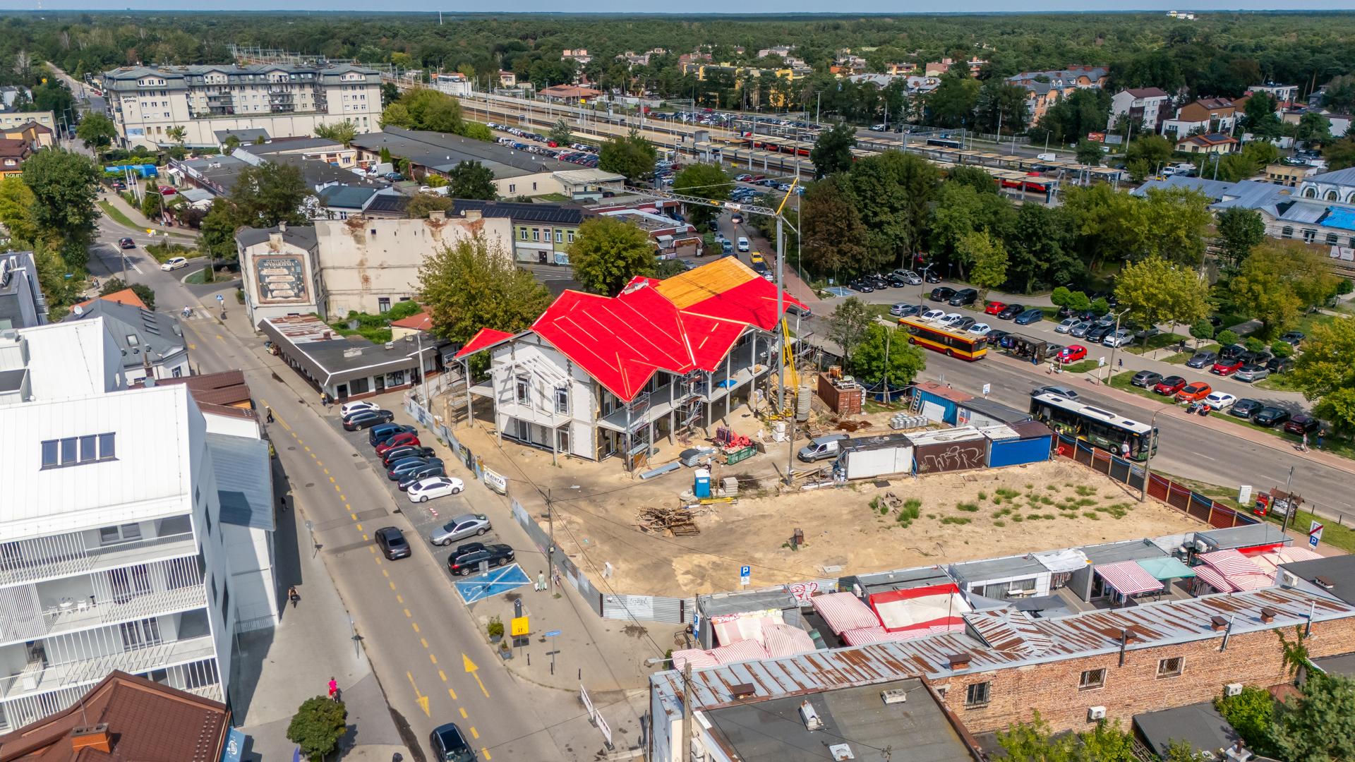Nowy bazar w Otwocku podczas budowy