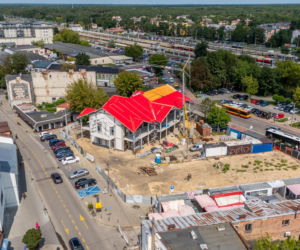 Nowy bazar w Otwocku podczas budowy