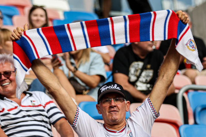 Górnik Zabrze - GKS Katowice: Zdjęcia kibiców i zawodników z meczu 6. kolejki PKO BP Ekstraklasy