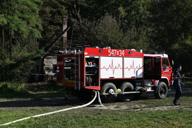Krzyż przetrwał inferno. Zadziałała opatrzność?