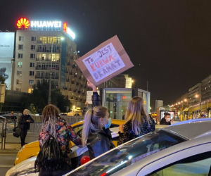 Rondo de Gaulla w Warszawie: Trwa Ogólnopolski Strajk Kobiet