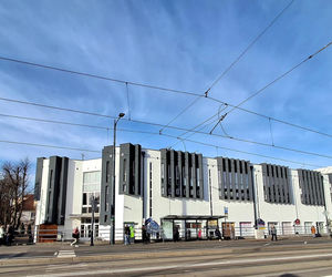 Kultowe centrum handlowe w Olsztynie przechodzi metamorfozę. Widać już pierwsze efekty