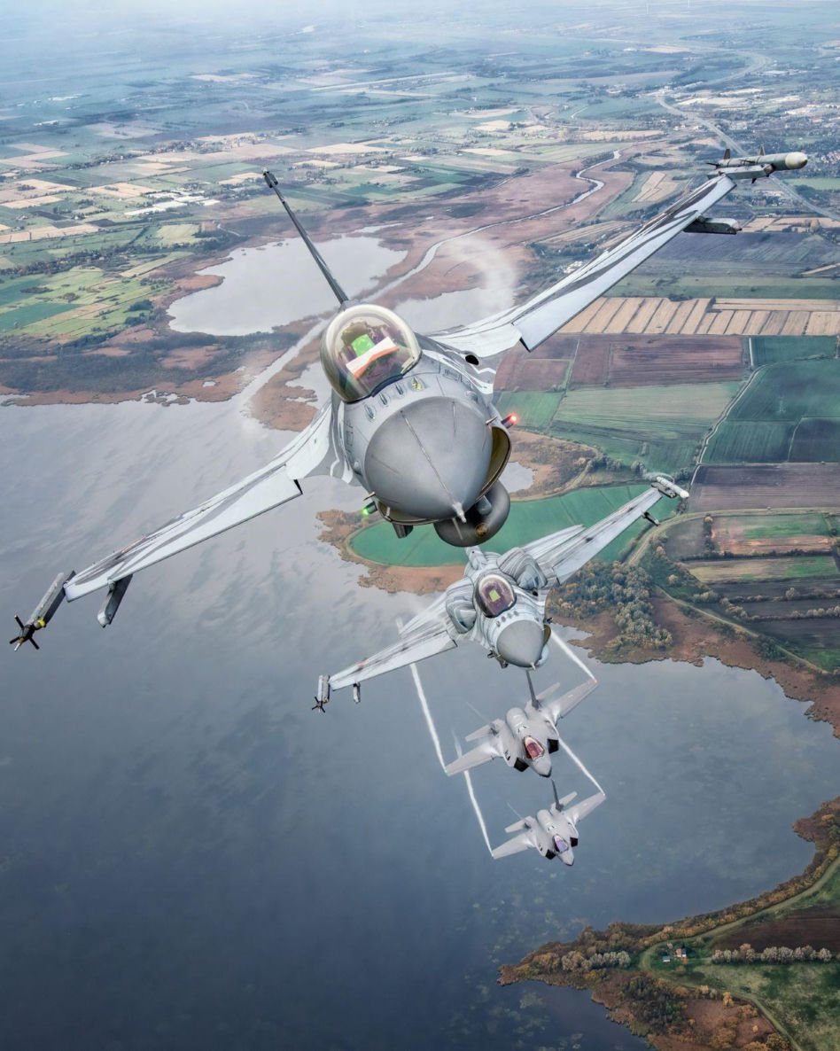 F16 i F-35 nad Malborkiem