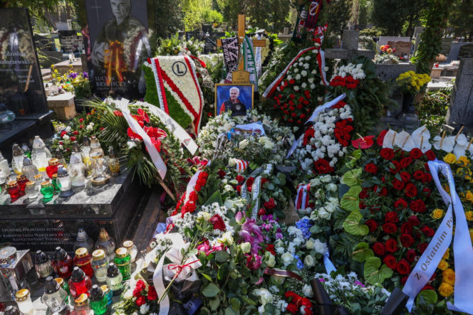 Tak wygląda grób Jacka Magiery dwa dni po pogrzebie