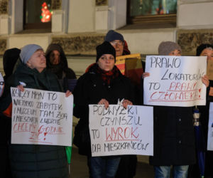 Czynsze w Łodzi droższe niż w Warszawie? Lokatorzy mieszkań komunalnych protestują