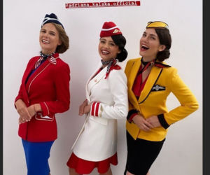 Adriana Kalska, Anna Jarosik i Marta Wierzbicka w spektaklu Boeing Boeing