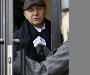 Politycy PiS zjeżdżają na Nowogrodzką