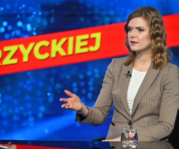 Prof. Brodzińska-Mirowska ostrzega: Pałac Prezydencki wpada w pułapki