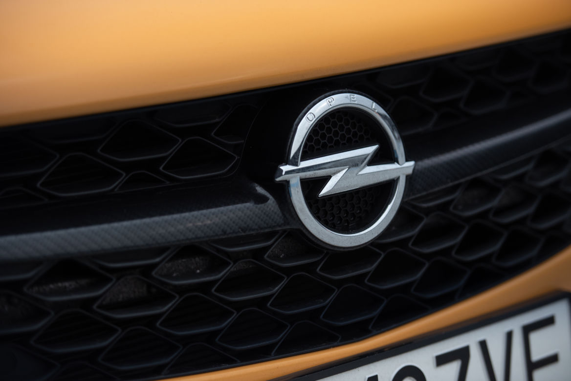 Opel Corsa GSi 1.4 Turbo 150 KM