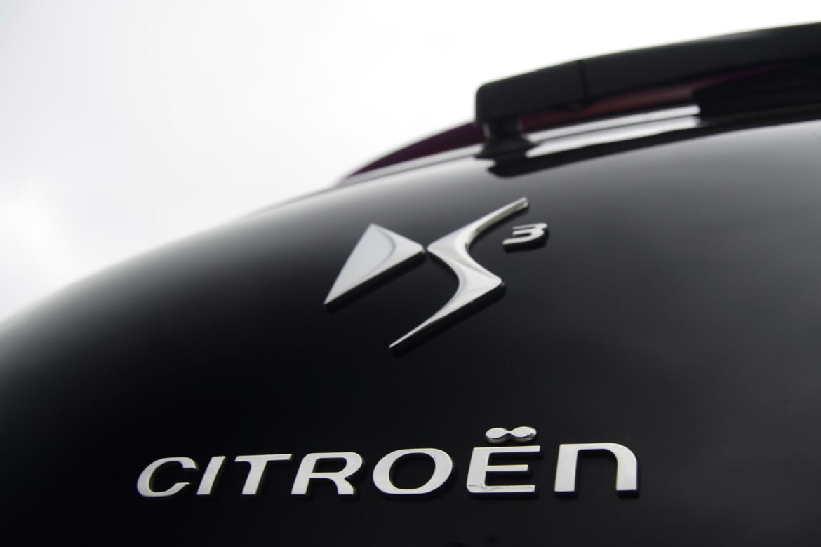 Citroen DS3 Dark Pink 1.6 THP