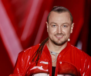 Baron postawił na nową fryzurę! Tak teraz wygląda gwiazda Afromental. Nowy etap