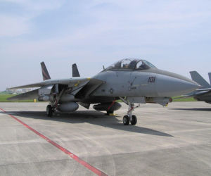 Koniec legendy F-14 Tomcat w Iranie? Zdjęcia satelitarne potwierdzają zniszczenie „perskich kotów”