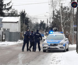 Wielki pożar domu w Grocholicach. W środku dzieci