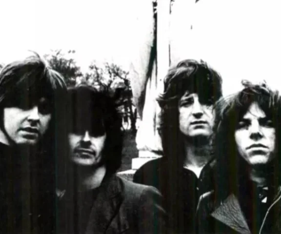Chciwy menedżer doprowadził muzyków do ostateczności. Dwaj liderzy Badfinger odebrali sobie życie