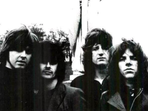 Chciwy menedżer doprowadził muzyków do ostateczności. Dwaj liderzy Badfinger odebrali sobie życie