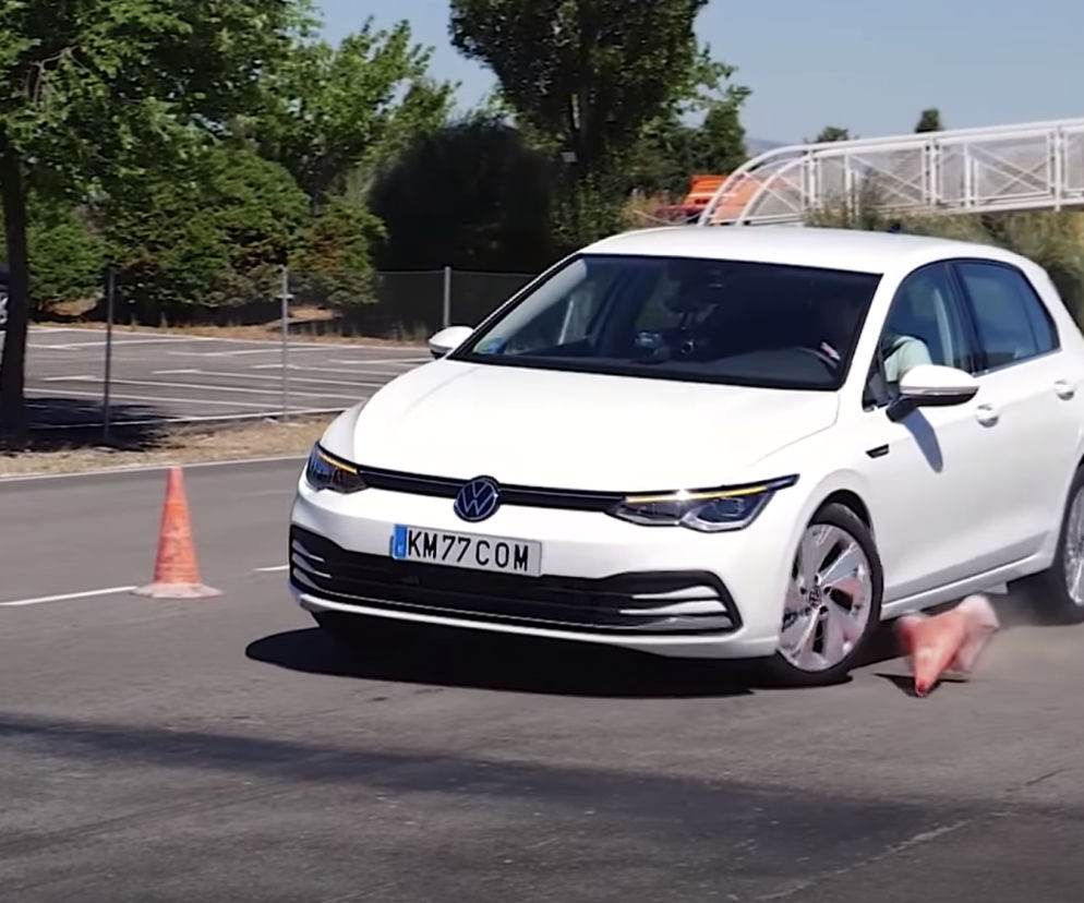 Wymowny rezultat testu łosia. Nowy Volkswagen Golf poradził sobie gorzej od poprzednika