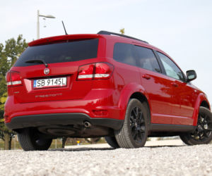 Fiat Freemont Black Code