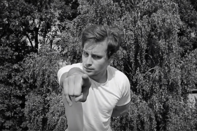 Krzysztof Zalewski - kadr z video do Jaśniej