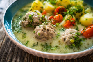 Pulpety z mięsa z rosołu – prosty sposób na pyszny obiad zero waste