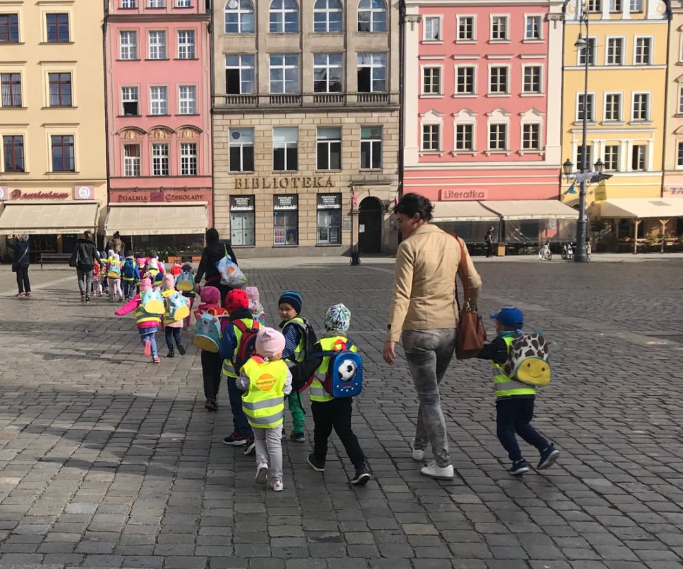Nie będzie dyżurnych przedszkoli w wakacje - zdecydował prezydent Wrocławia 
