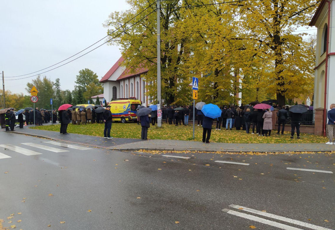 Pogrzeb asp. Bartłomieja Pieroga, jednego z dwóch strażaków, którzy zginęli w pożarze w Nisku