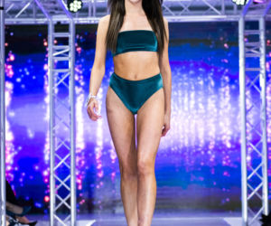 Miss Małopolski 2019. Pokaz mody w strojach kąpielowych
