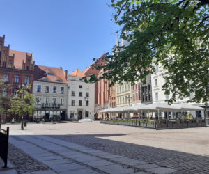 Ogródki letnie w Toruniu przygotowują się na otwarcie
