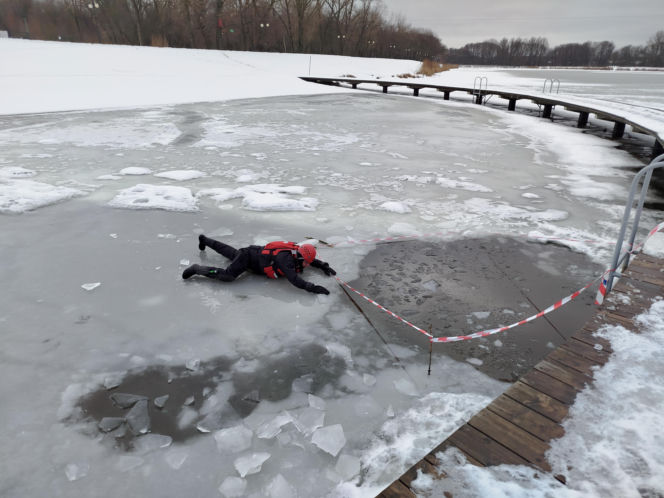 ćwiczenia podlodowe