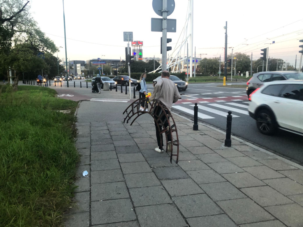 Wynoszą co się da