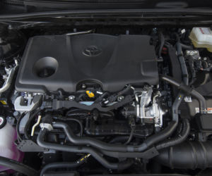 Toyota Camry 2.5 Hybrid Dynamic Force 218 KM e-CVT Executive
